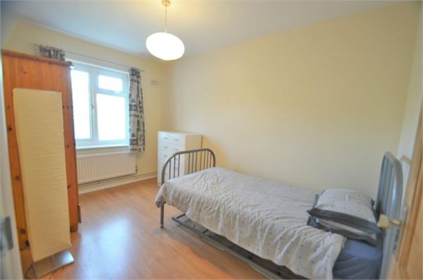 Milldene, LONDON